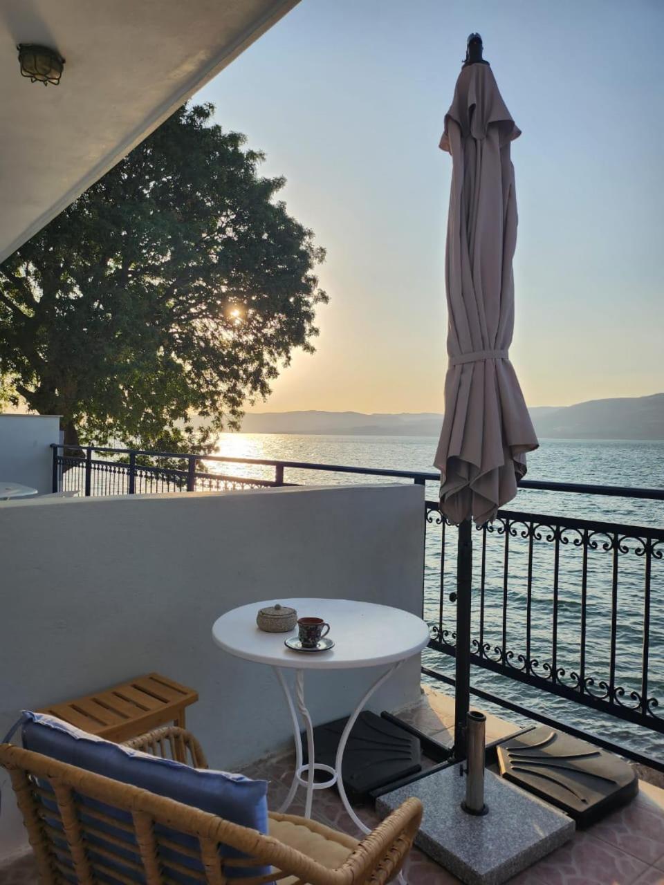 Skala PolichnitouOcean Vista Retreat别墅 外观 照片